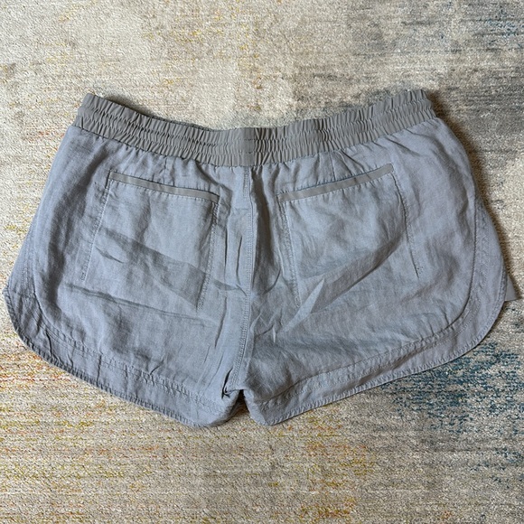 Athleta Bali Linen Shorts Gray sz. 16 EUC - Picture 2 of 8